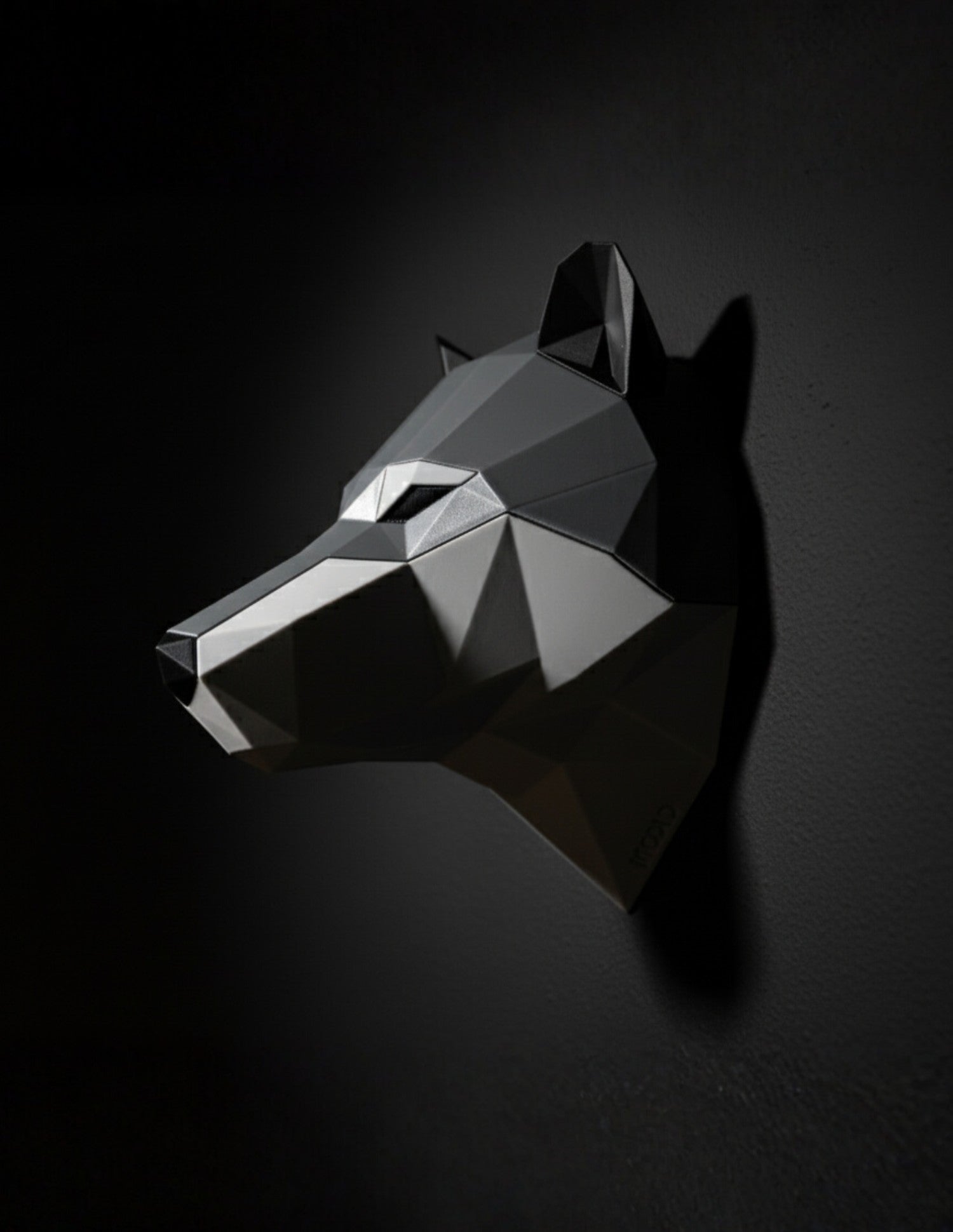 The Howler Founder's Edition